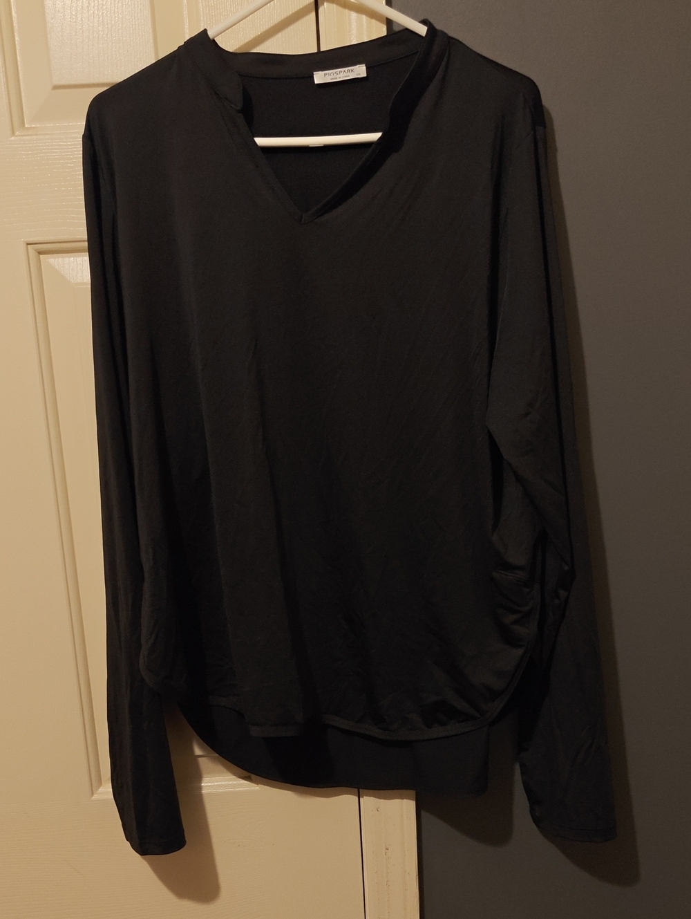 Black V-Neck Long Sleeve Performance Top